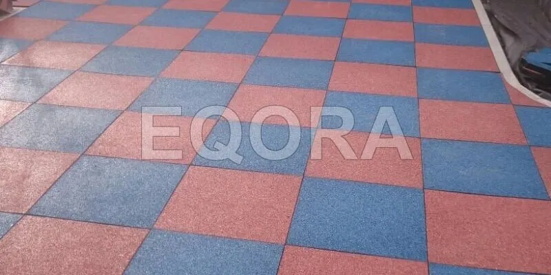 Резиновое покрытие из крошки для автосервисов в Аромашево
